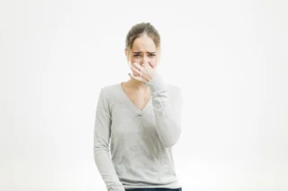 A csatornaszag oka, ellenszere